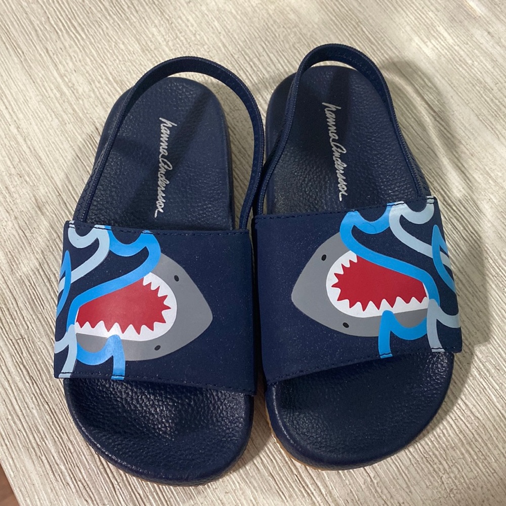 Hanna Andersson Pool Slides Size 9-10